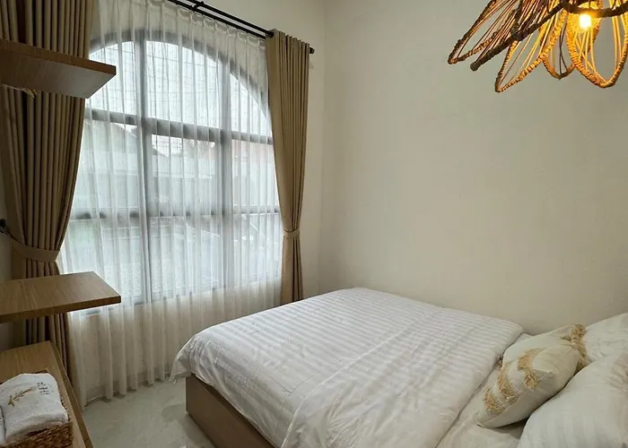 Thera Villa 2 Bedroom Private Pool Near Malioboro