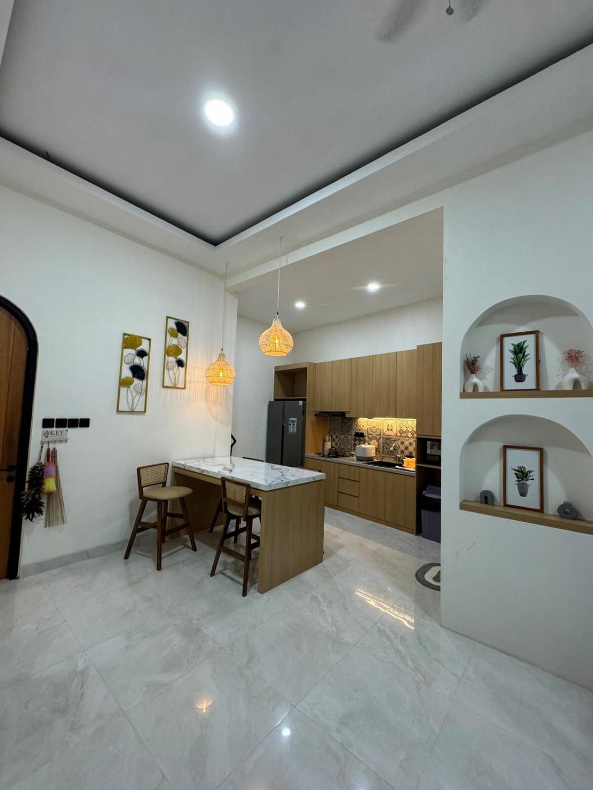 Villa Thera 2 Bedroom Private Pool Near Malioboro
